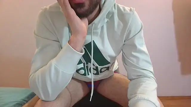 Snapshot of Turkboy_17 chatting on 01.11.25 Turkboy 17 online show from 01.11.25