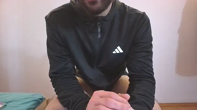 Snapshot of Turkboy_17 chatting on 03.02.25 Turkboy 17 online show from 03.02.25