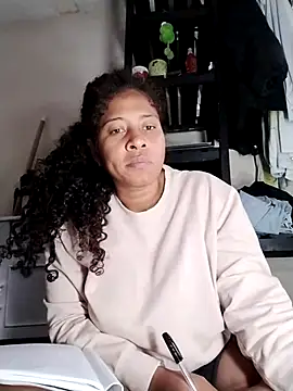 Ivon-09 online show from 02.15.25