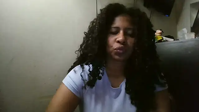 Ivon-09 online show from 11.20.25