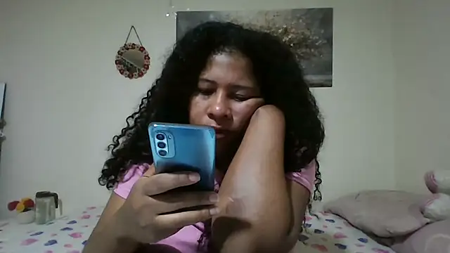 Snapshot of Ivon-09 chatting on 05.24.26 Ivon-09 online show from 05.24.26