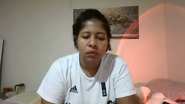 Snapshot of Ivon-09 chatting on 05.30.26 Ivon-09 online show from 05.30.26