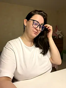 hungry1bunny online show from 11.10.25