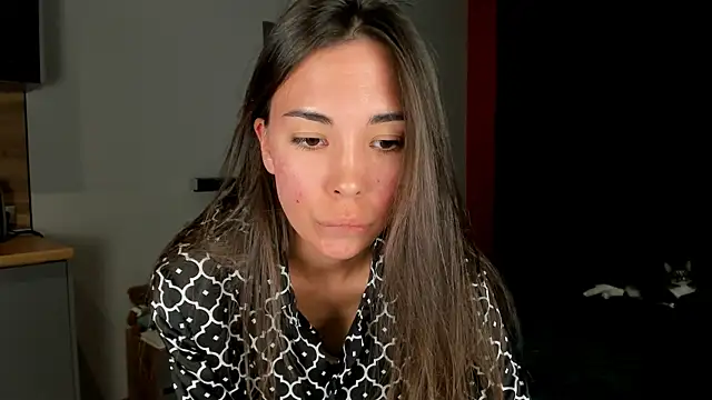Snapshot of nilliluv chatting on 05.24.26 nilliluv online show from 05.24.26