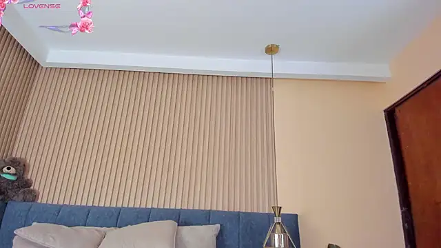 kathecute   online show from 02.21.26