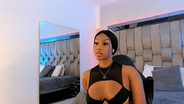 ChaynnaCooper online show from 02.03.25