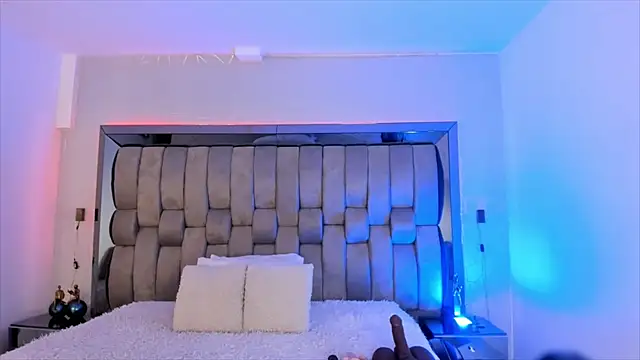 ChaynnaCooper online show from 02.21.25