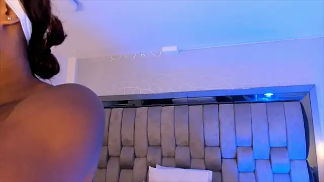 ChaynnaCooper online show from 03.15.25