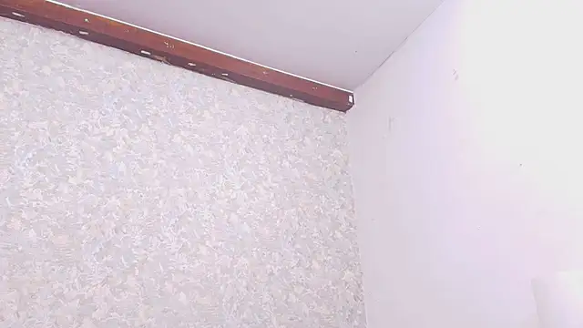 Snapshot of nicol_f chatting on 03.13.25 nicol f online show from 03.13.25