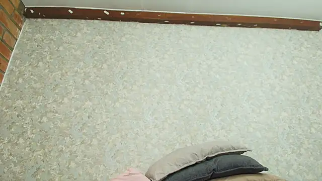 Snapshot of nicol_f chatting on 10.01.25 nicol f online show from 10.01.25