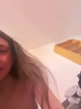 vienncica online show from 02.28.25