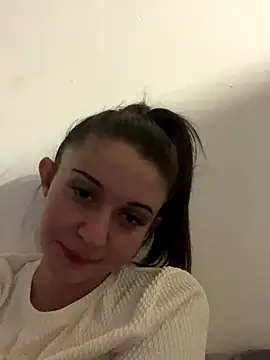 vienncica online show from 10.15.25