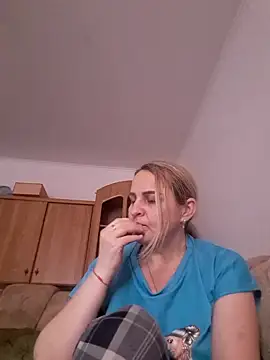 Malichkaanna30 online show from 12.19.24