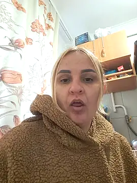 Malichkaanna30 online show from 10.24.25