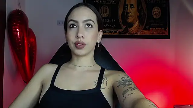 scarlett buttock online show from 03.05.25