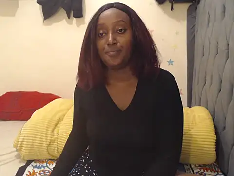 Snapshot of Ebonymercy chatting on 06.02.26 Ebonymercy online show from 06.02.26