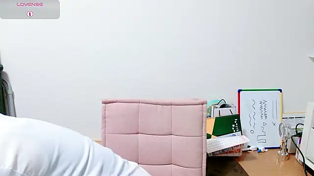 Snapshot of Rio_chan_ chatting on 06.19.26 Rio chan online show from 06.19.26
