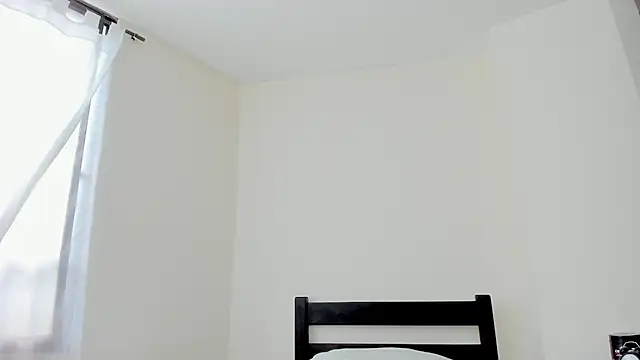 evely coelloo online show from 12.30.24