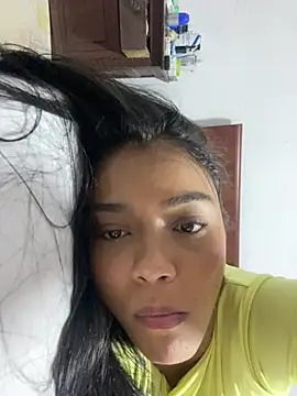 evely coelloo online show from 01.06.25