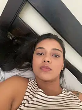 evely coelloo online show from 03.13.25