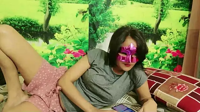 Raat ki rani  online show from 10.20.25