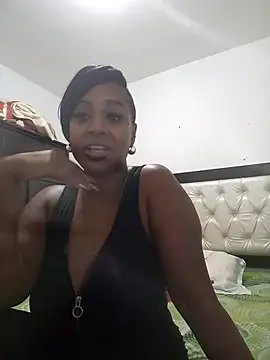 nahiarapalmer19 online show from 01.25.25