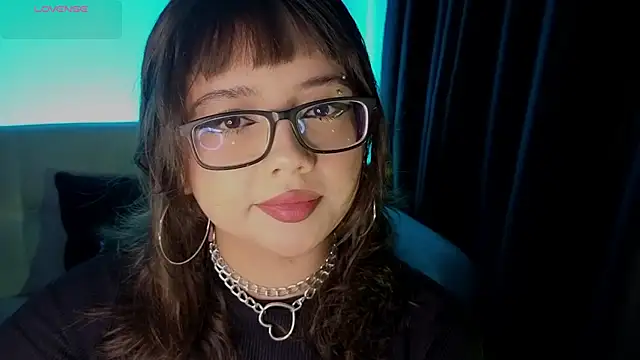 missy taylor  online show from 11.12.25