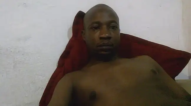 Snapshot of TheeRealShow chatting on 01.21.25 TheeRealShow online show from 01.21.25