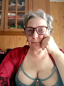 IrinaSweet54 online show from 10.28.25