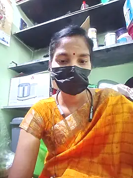 Snapshot of anusiya01 chatting on 01.05.25 anusiya01 online show from 01.05.25