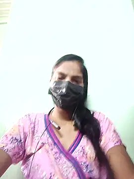 Snapshot of anusiya01 chatting on 02.10.25 anusiya01 online show from 02.10.25