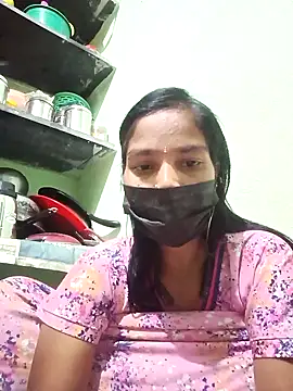 Snapshot of anusiya01 chatting on 02.10.25 anusiya01 online show from 02.10.25