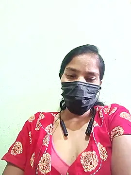 Snapshot of anusiya01 chatting on 02.14.25 anusiya01 online show from 02.14.25