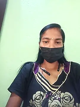 Snapshot of anusiya01 chatting on 02.16.25 anusiya01 online show from 02.16.25