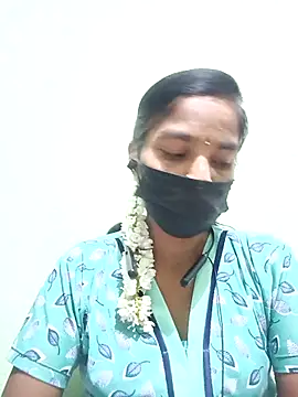 Snapshot of anusiya01 chatting on 02.22.25 anusiya01 online show from 02.22.25