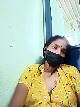 Snapshot of anusiya01 chatting on 02.24.25 anusiya01 online show from 02.24.25