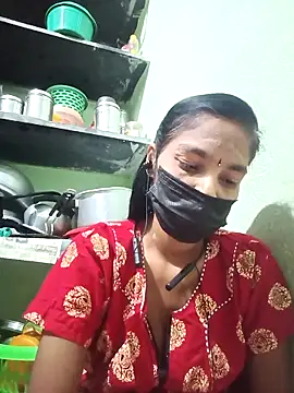 Snapshot of anusiya01 chatting on 02.25.25 anusiya01 online show from 02.25.25