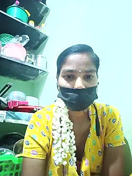 Snapshot of anusiya01 chatting on 03.06.25 anusiya01 online show from 03.06.25