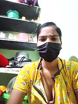 Snapshot of anusiya01 chatting on 03.16.25 anusiya01 online show from 03.16.25