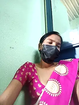 Snapshot of anusiya01 chatting on 09.12.25 anusiya01 online show from 09.12.25