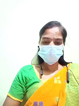 Snapshot of anusiya01 chatting on 10.03.25 anusiya01 online show from 10.03.25