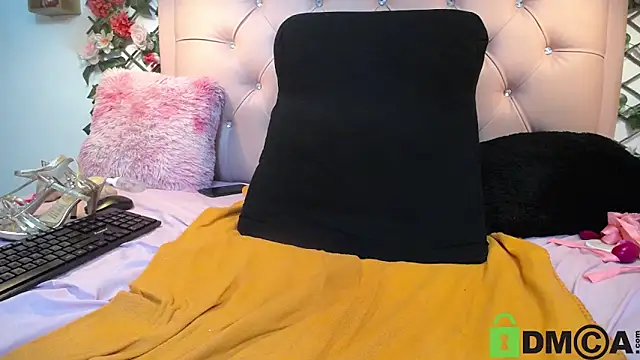 ElizabethSweet  online show from 03.12.25