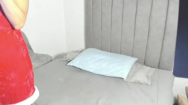 sarah  bigboobs online show from 11.27.25