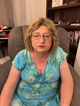 BookBabe27 online show from 09.22.25