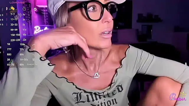 VelvetBarbie online show from 04.09.26