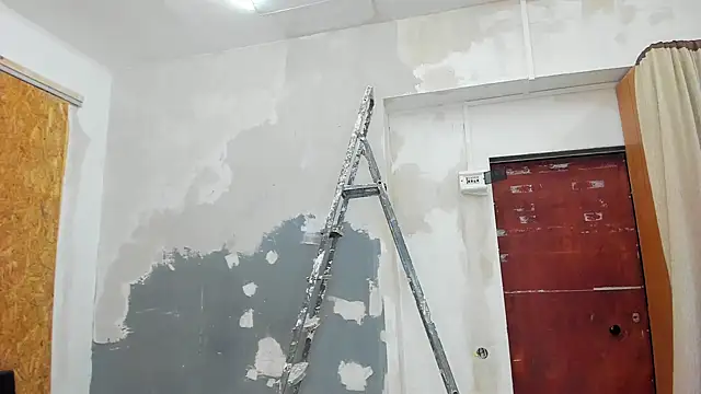 YourSuperModel online show from 01.01.25