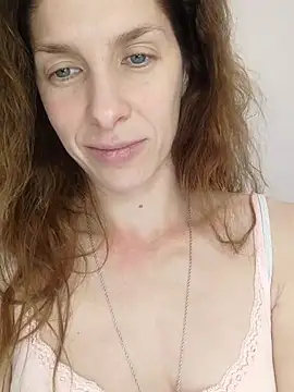 YourSuperModel online show from 09.19.25