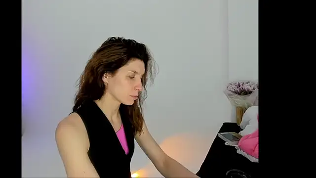 YourSuperModel online show from 03.10.26