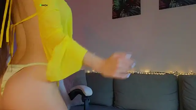 tina akira online show from 10.27.25