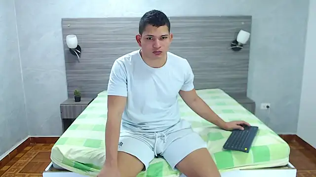 Loony Zion online show from 12.20.25